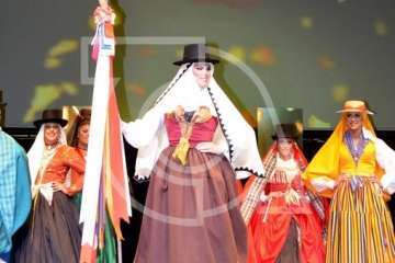 Lorena Aguilera se alza en Telde con el título de Belleza Gay Canarias 2018 (Foto Francisco Javier Santana)